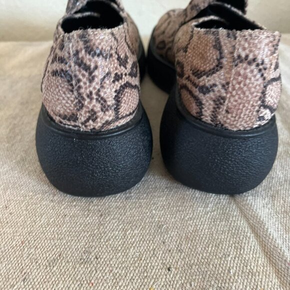 Vintage Y2K On Your Feet Animal Print Leather Slip-On Mules/Clogs Sz 8.5 - Picture 5 of 11